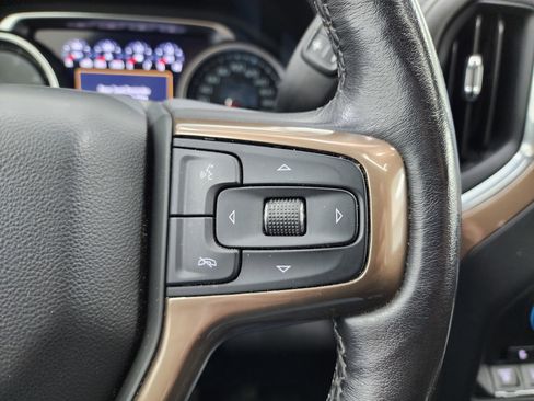 Used 2022 Chevrolet Silverado 3500 High Country image 17