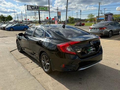 Used 2019 Honda Civic EX image 9