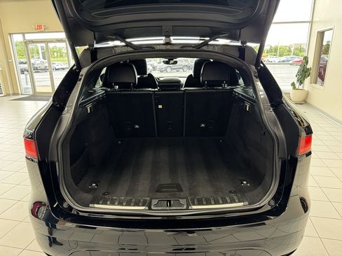 Used 2019 Jaguar F-PACE S image 49