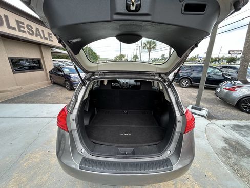 Used 2015 Nissan Rogue S AWD/4WD image 10