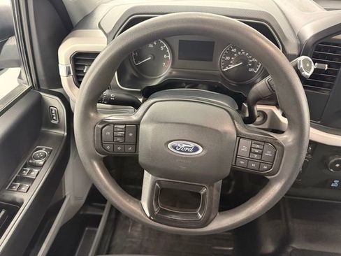 Used 2022 Ford F150 XL w/ Trailer Tow Package image 16