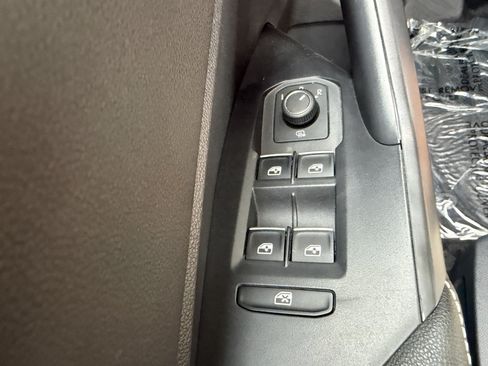 Used 2024 Volkswagen Jetta S FWD image 25