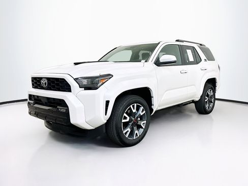 Used 2025 Toyota 4Runner TRD Sport image 3