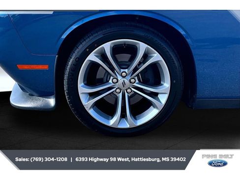 Used 2020 Dodge Challenger GT w/ Plus Package RWD image 7