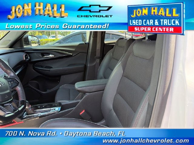 Used 2022 Chevrolet TrailBlazer RS FWD image 9