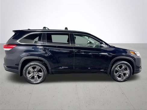 Used 2019 Toyota Highlander Limited image 5