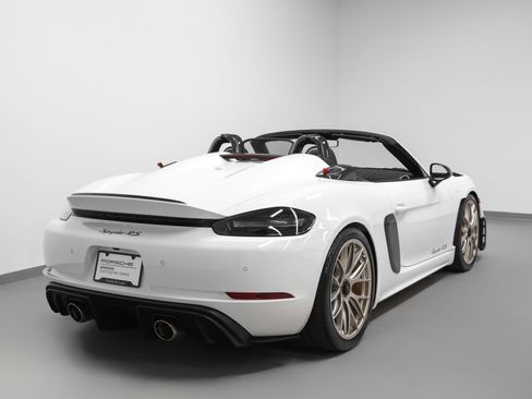 Certified 2025 Porsche 718 Boxster Spyder RS RWD image 16