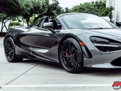 Used 2020 McLaren 720S Performance RWD image 73