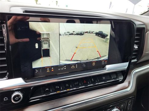 Used 2025 GMC Sierra 1500 SLT w/ SLT Convenience Package image 6