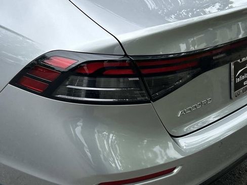 Used 2023 Honda Accord EX-L image 12
