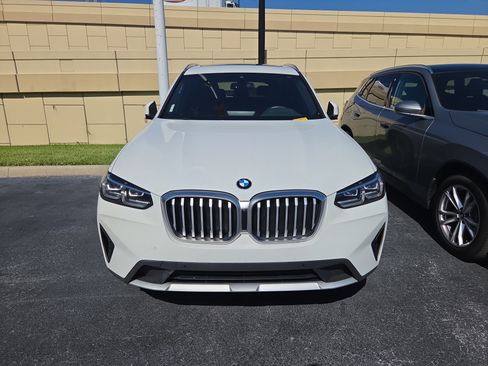 Used 2023 BMW X3 sDrive30i w/ Convenience Package w/ZPA RWD image 2