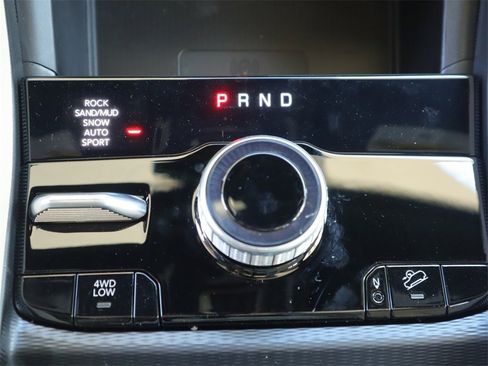 New 2023 Jeep Grand Cherokee 4xe w/ Luxury Tech Group II image 15