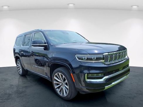 Used 2025 Jeep Grand Wagoneer 4WD image 8