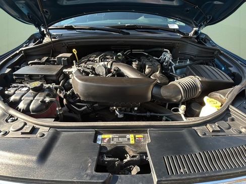 Used 2023 Dodge Durango GT image 12