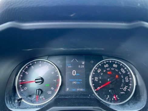 Used 2021 Toyota RAV4 XLE Premium FWD image 17