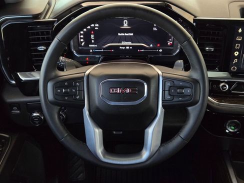 Used 2024 GMC Sierra 1500 Elevation RWD image 20
