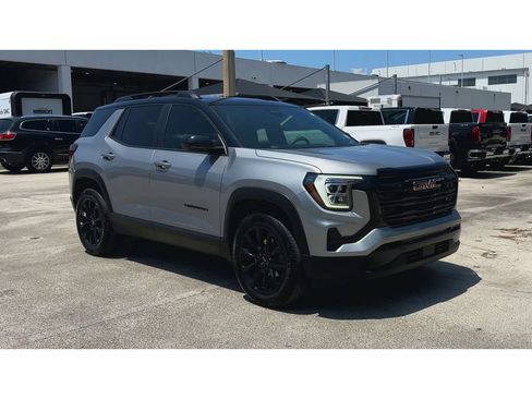 Used 2025 GMC Terrain Elevation w/ Elevation Premium Package AWD/4WD image 2