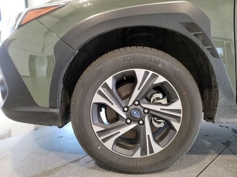 Used 2026 Subaru Crosstrek 2.5i Premium AWD/4WD image 12