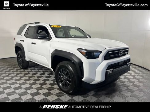 Used 2026 Toyota 4Runner SR5 AWD/4WD image 16