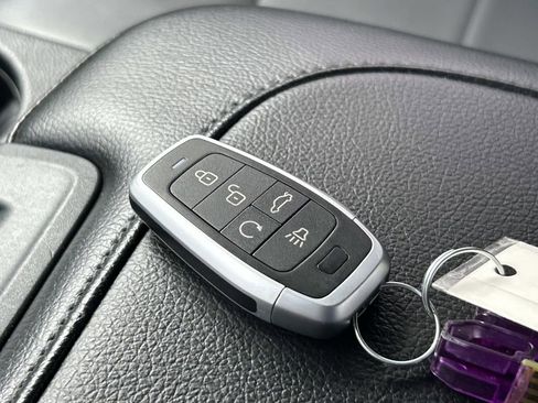 Used 2022 RAM 3500 Tradesman w/ Max Tow Package image 31