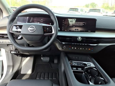 New 2026 Nissan Murano SL AWD/4WD image 9