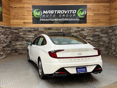 Used 2022 Hyundai Sonata SEL w/ Convenience Package FWD image 6