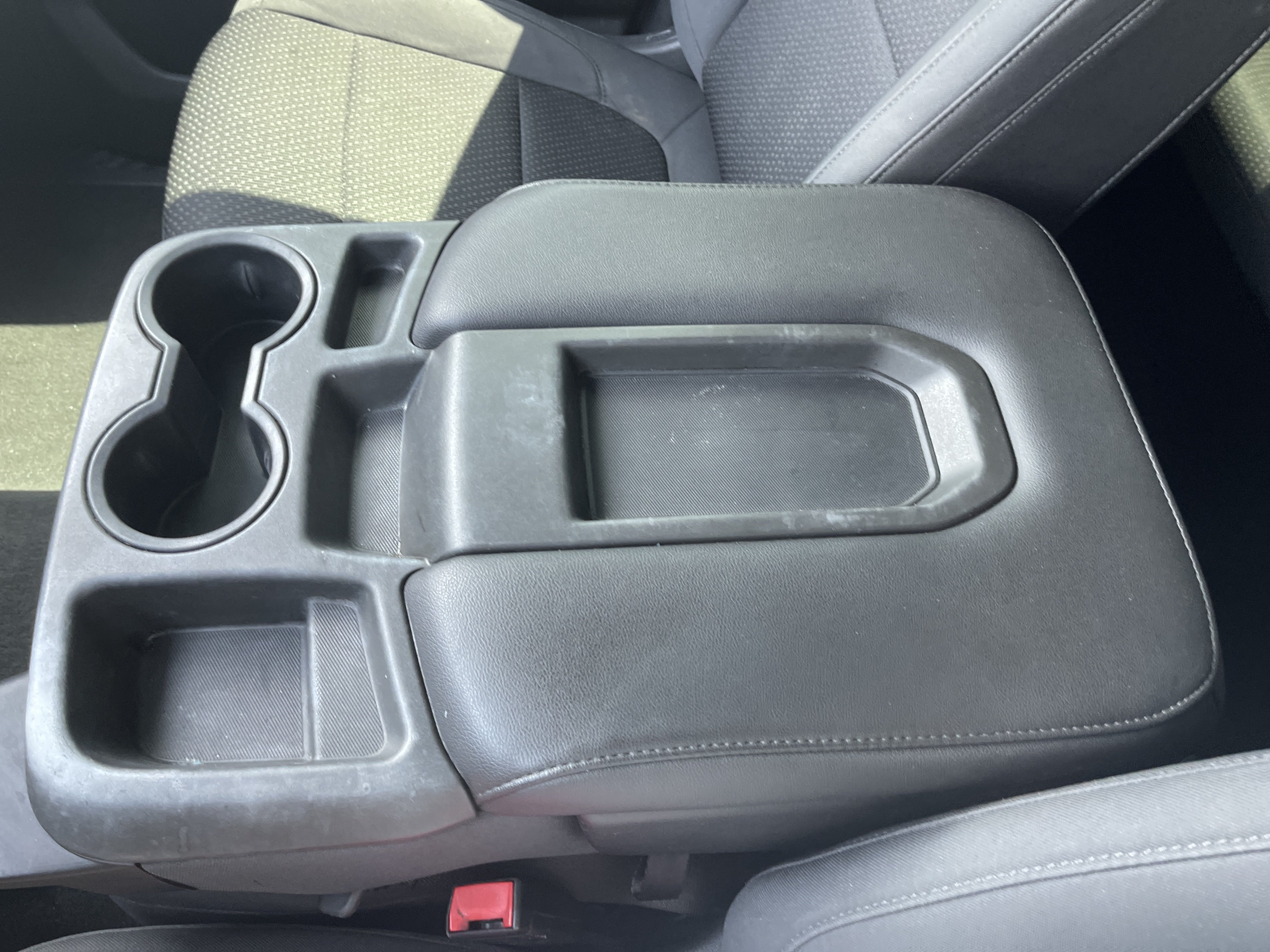 Used 2019 Chevrolet Silverado 1500 Custom w/ Custom Value Package RWD image 35