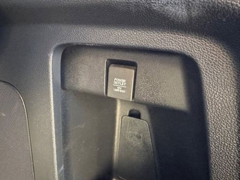 Used 2018 Honda Odyssey EX-L image 44