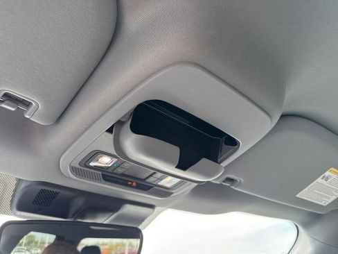 Used 2024 Ford F150 XLT image 26