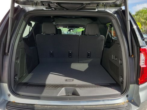 New 2026 GMC Yukon XL Elevation image 9