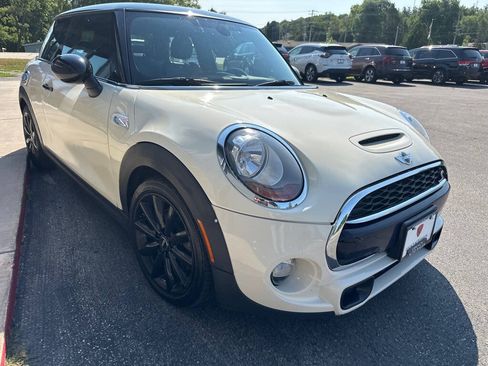 Used 2014 MINI Cooper S FWD image 6