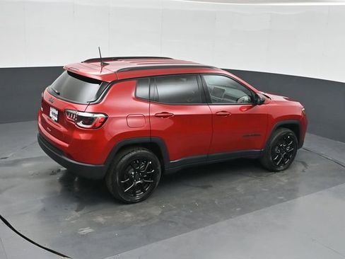 New 2026 Jeep Compass Latitude AWD/4WD image 32