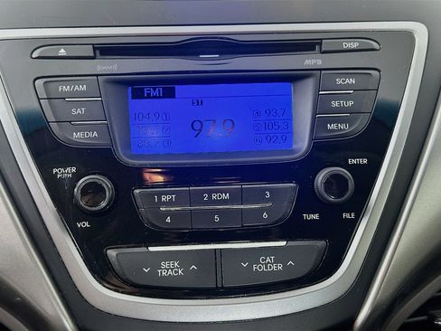 Used 2013 Hyundai Elantra GLS FWD image 19