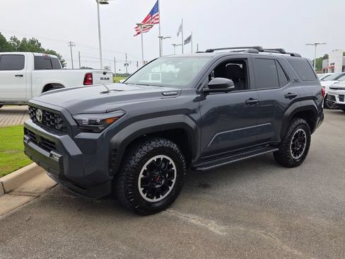 Used 2026 Toyota 4Runner TRD Off-Road Premium AWD/4WD image 3