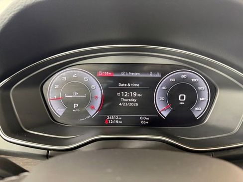 Used 2023 Audi Q5 2.0T Premium Plus w/ Premium Plus Package AWD/4WD image 13