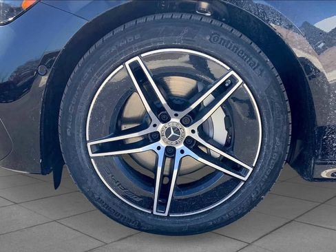Used 2025 Mercedes-Benz E 350 Sedan image 19