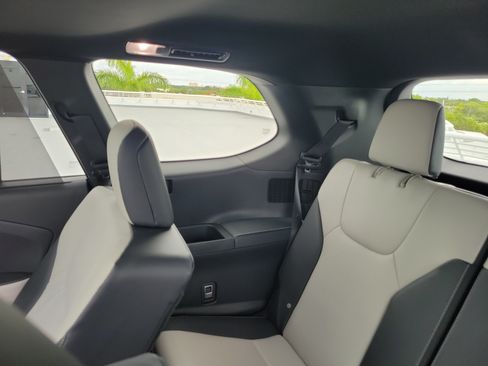 Certified 2025 Lexus TX 350 AWD w/ Technology Package image 13