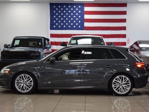 Used 2018 Audi A3 e-tron Premium Plus w/ Technology Package image 12