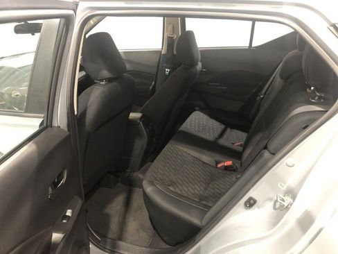 Certified 2023 Nissan Kicks SV image 7