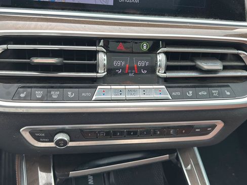 Used 2019 BMW X5 xDrive40i w/ Premium Package 2 AWD/4WD image 20