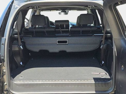 Used 2022 Lexus GX 460 Premium w/ Premium Plus Package AWD/4WD image 14
