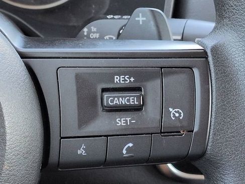 Used 2021 Nissan Rogue S FWD image 24