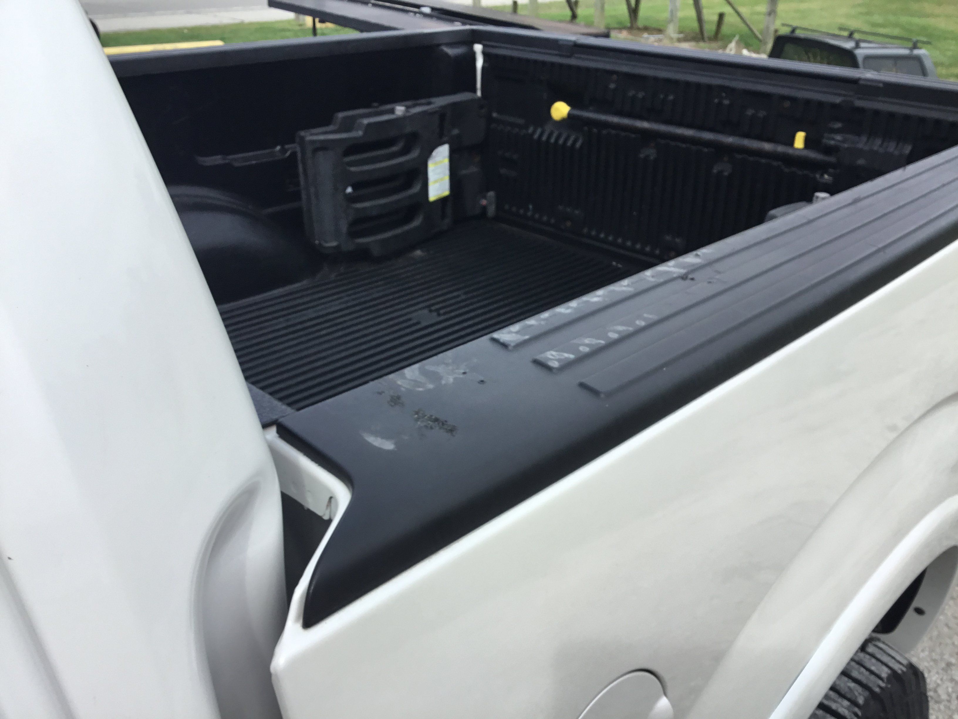 Used 2013 Ford F150 Lariat w/ Mid Equipment Group AWD/4WD image 11