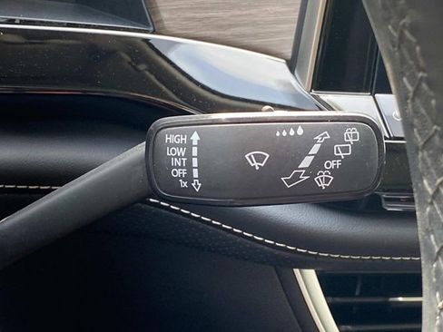 Used 2024 Volkswagen Atlas SEL Premium R-Line image 24