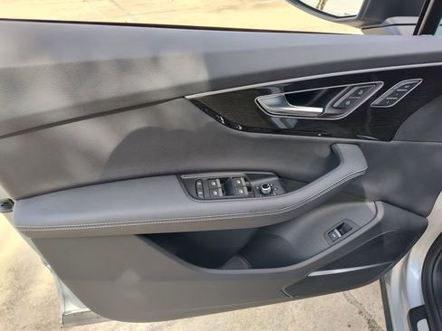 Certified 2025 Audi Q7 3.0T Premium Plus w/ Premium Plus Package image 21