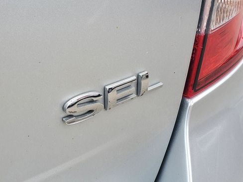 Used 2013 Ford Edge SEL FWD image 26