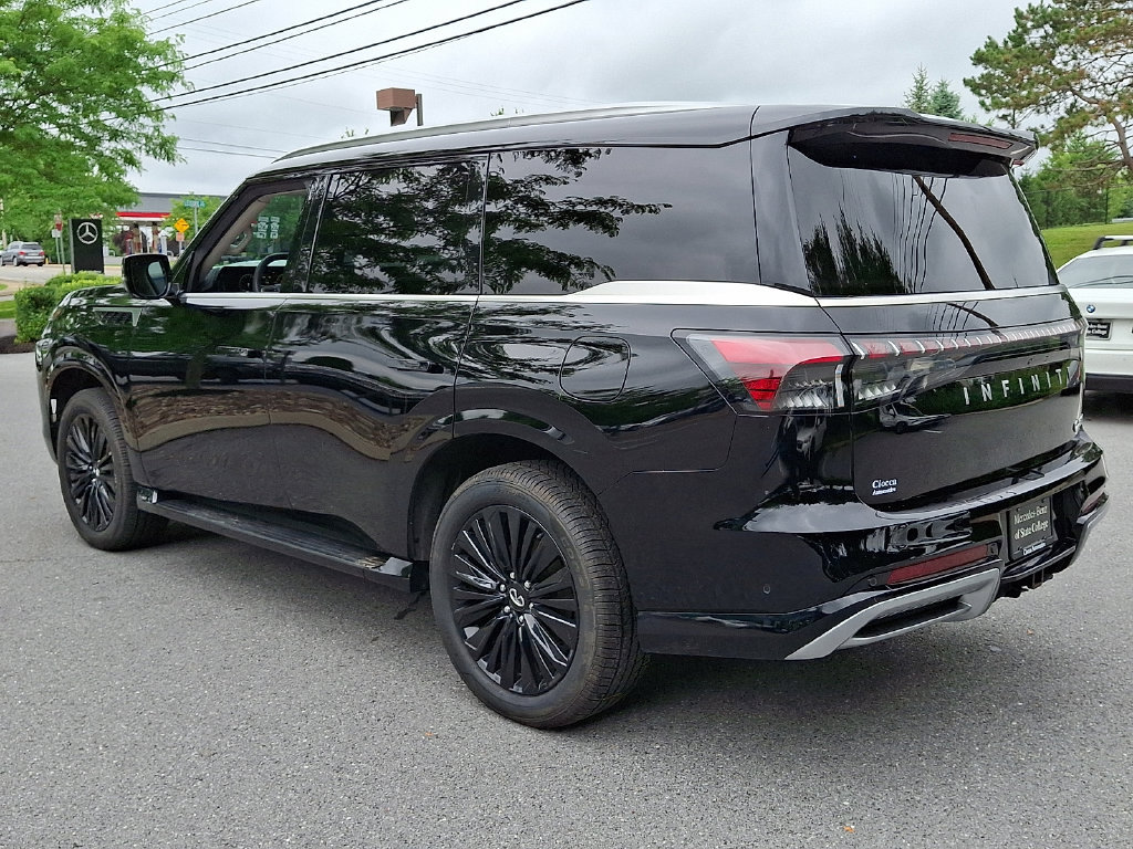 Used 2025 INFINITI QX80 Luxe AWD/4WD image 4