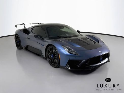 Used 2025 Maserati MC20 GT2 Stradale RWD image 3