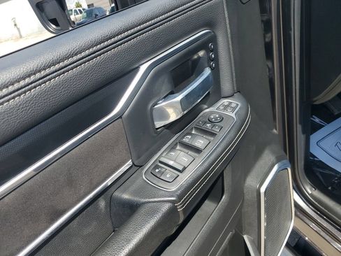 Used 2023 RAM 2500 Laramie AWD/4WD image 24