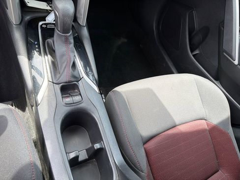 Used 2024 Toyota Corolla Cross AWD Hybrid w/ Moonroof Package image 32
